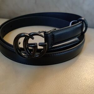 Gucci ebony slim belt beautiful and great condition 80cm (with box)